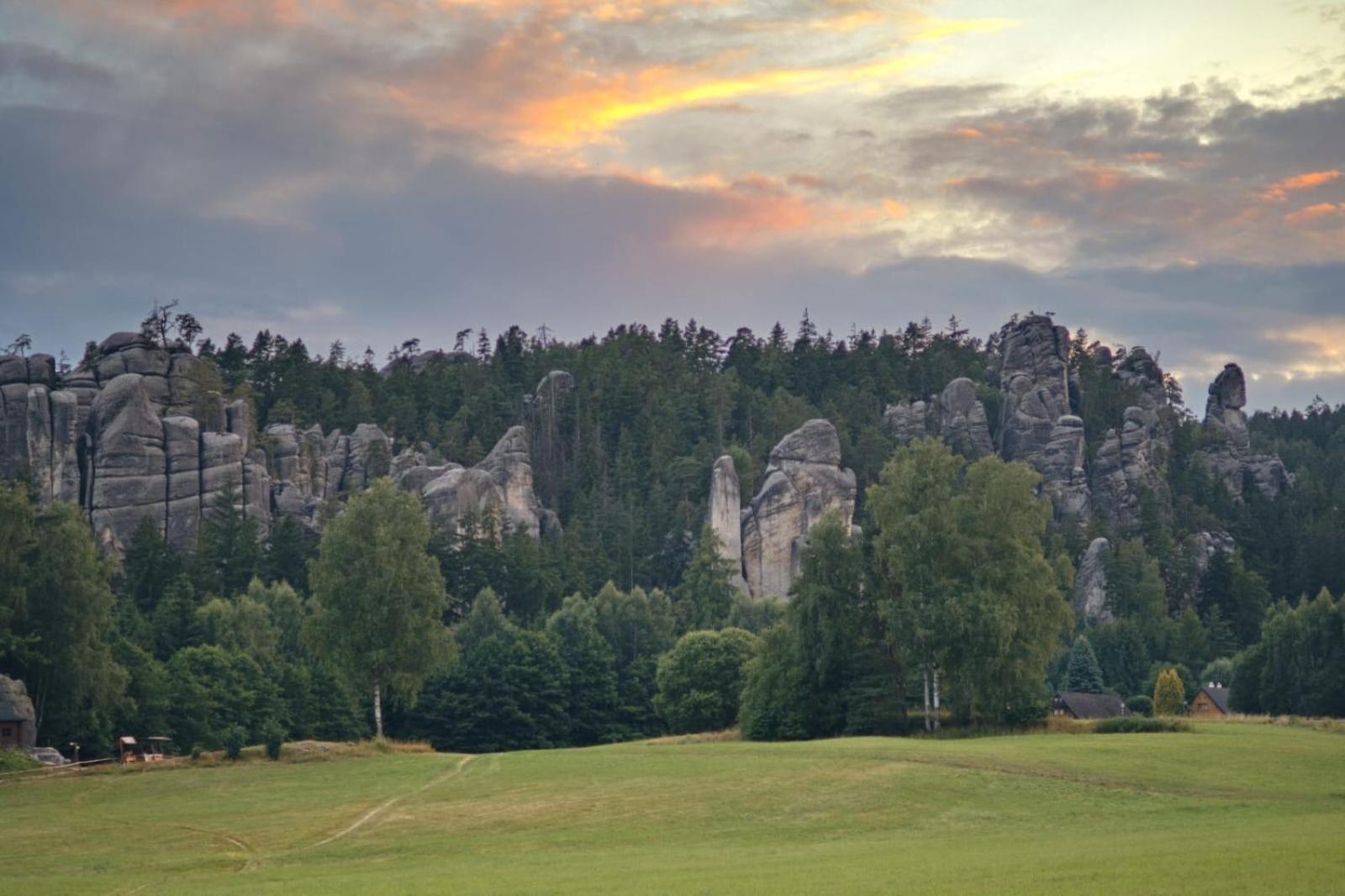 Soukromi Pod Skalami - Dolni Adršpach Buitenkant foto